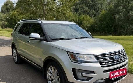 Ford Explorer VI, 2017 год, 2 680 000 рублей, 4 фотография
