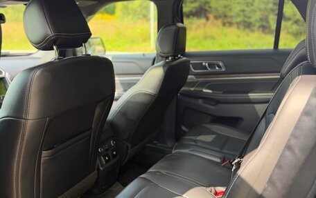 Ford Explorer VI, 2017 год, 2 680 000 рублей, 16 фотография