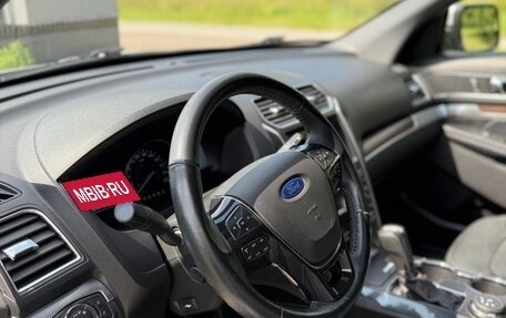 Ford Explorer VI, 2017 год, 2 680 000 рублей, 13 фотография