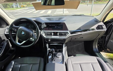 BMW 3 серия, 2021 год, 2 999 900 рублей, 19 фотография