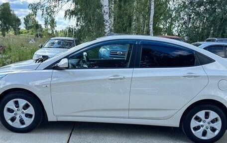 Hyundai Solaris II рестайлинг, 2015 год, 1 100 000 рублей, 5 фотография