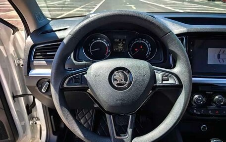 Skoda Kamiq I, 2022 год, 2 230 000 рублей, 10 фотография