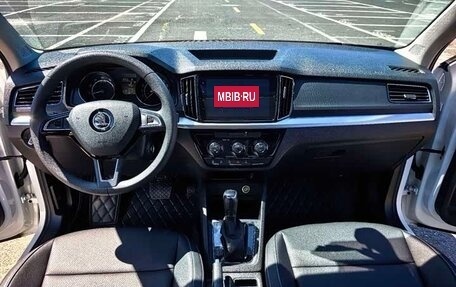 Skoda Kamiq I, 2022 год, 2 230 000 рублей, 9 фотография