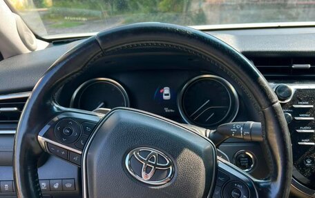 Toyota Camry, 2019 год, 2 750 000 рублей, 7 фотография