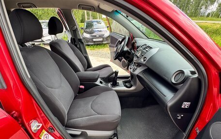 Toyota RAV4, 2007 год, 1 050 000 рублей, 30 фотография