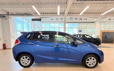 Honda Fit III, 2016 год, 1 279 000 рублей, 7 фотография