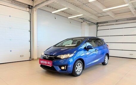 Honda Fit III, 2016 год, 1 279 000 рублей, 2 фотография
