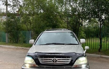 Toyota Harrier, 2002 год, 750 000 рублей, 2 фотография
