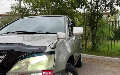 Toyota Harrier, 2002 год, 750 000 рублей, 10 фотография