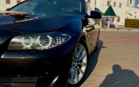 BMW 5 серия, 2012 год, 2 400 000 рублей, 5 фотография