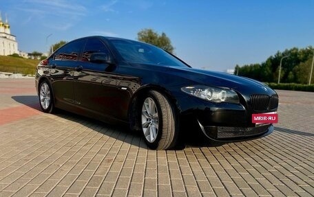 BMW 5 серия, 2012 год, 2 400 000 рублей, 7 фотография
