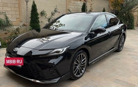 Toyota Camry, 2024 год, 4 500 000 рублей, 3 фотография