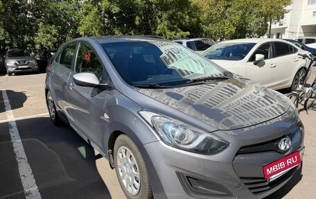 Hyundai i30 II рестайлинг, 2012 год, 1 300 000 рублей, 2 фотография