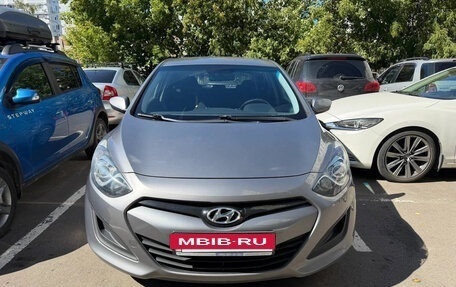 Hyundai i30 II рестайлинг, 2012 год, 1 300 000 рублей, 3 фотография