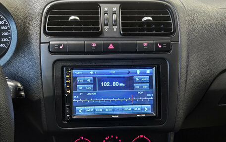 Volkswagen Polo VI (EU Market), 2011 год, 767 000 рублей, 18 фотография