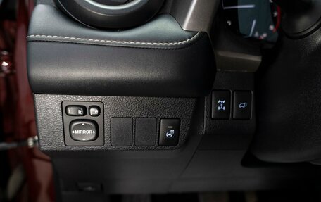 Toyota RAV4, 2018 год, 2 549 000 рублей, 9 фотография