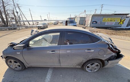 Hyundai Solaris II рестайлинг, 2021 год, 590 000 рублей, 4 фотография