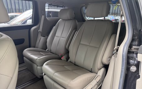 KIA Carnival III, 2019 год, 2 800 000 рублей, 18 фотография