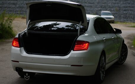 BMW 5 серия, 2012 год, 1 500 000 рублей, 8 фотография