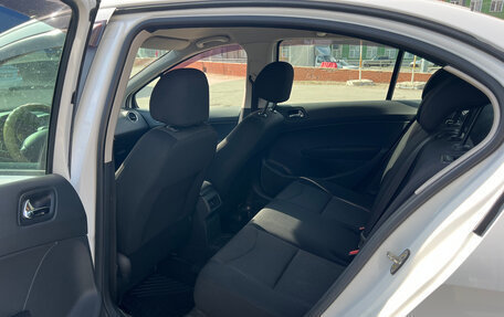 Peugeot 408 I рестайлинг, 2013 год, 550 000 рублей, 9 фотография