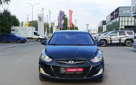 Hyundai Solaris II рестайлинг, 2012 год, 716 000 рублей, 2 фотография