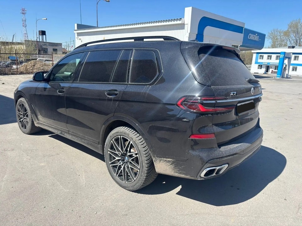 BMW X7 G07, 2022 год, 13 480 000 рублей, 2 фотография