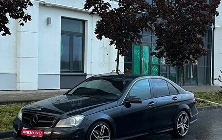 Mercedes-Benz C-Класс, 2012 год, 1 200 000 рублей, 1 фотография