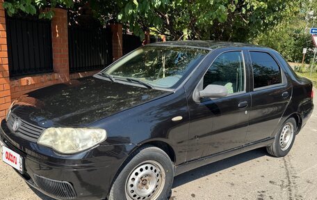 Fiat Albea I рестайлинг, 2010 год, 180 000 рублей, 2 фотография