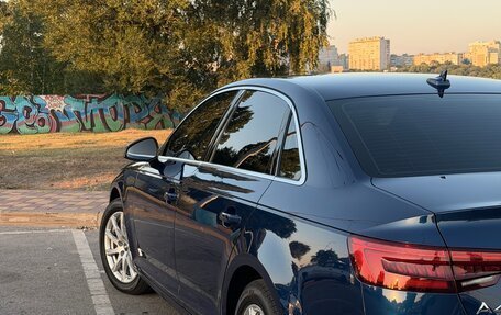 Audi A4, 2017 год, 2 300 000 рублей, 5 фотография