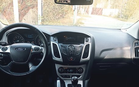 Ford Focus III, 2013 год, 580 000 рублей, 32 фотография