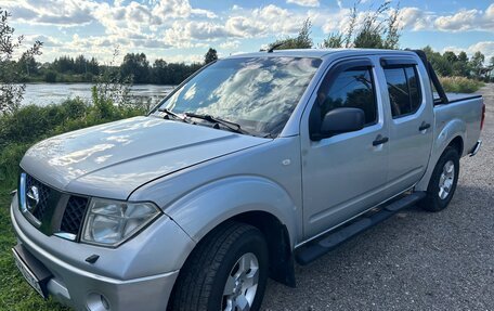 Nissan Navara (Frontier), 2006 год, 790 000 рублей, 1 фотография