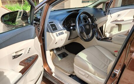 Toyota Venza I, 2013 год, 1 850 000 рублей, 10 фотография