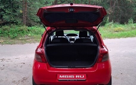 Toyota Yaris III рестайлинг, 2008 год, 430 000 рублей, 6 фотография