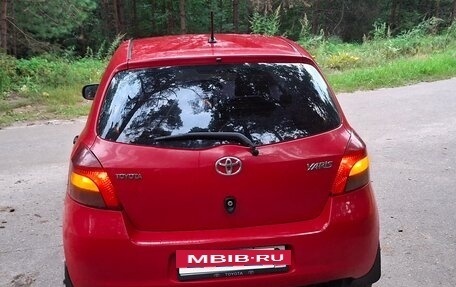Toyota Yaris III рестайлинг, 2008 год, 430 000 рублей, 17 фотография