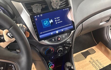 Hyundai Solaris II рестайлинг, 2016 год, 970 000 рублей, 9 фотография