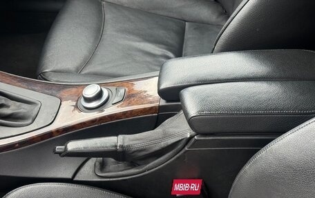 BMW 3 серия, 2007 год, 1 150 000 рублей, 21 фотография
