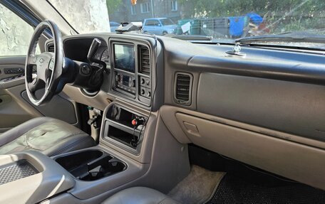 Chevrolet Tahoe II, 2005 год, 1 350 000 рублей, 36 фотография