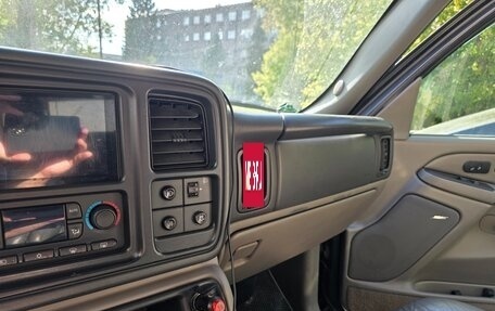 Chevrolet Tahoe II, 2005 год, 1 350 000 рублей, 34 фотография