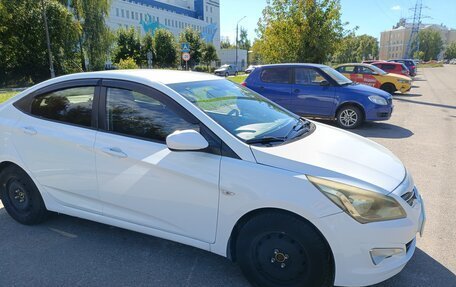 Hyundai Solaris II рестайлинг, 2014 год, 635 000 рублей, 11 фотография