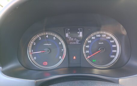 Hyundai Solaris II рестайлинг, 2014 год, 635 000 рублей, 30 фотография