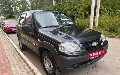 Chevrolet Niva I рестайлинг, 2011 год, 450 000 рублей, 7 фотография