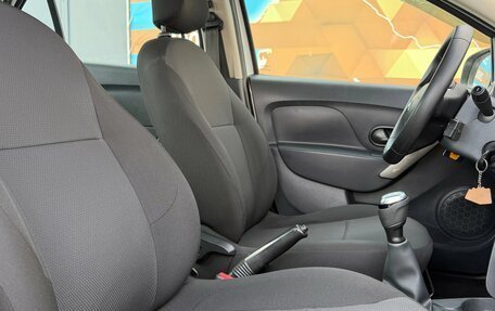 Renault Logan II, 2021 год, 920 000 рублей, 18 фотография