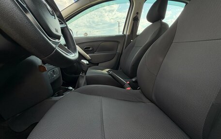 Renault Logan II, 2021 год, 920 000 рублей, 16 фотография