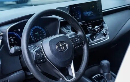 Toyota Corolla, 2022 год, 1 700 000 рублей, 10 фотография