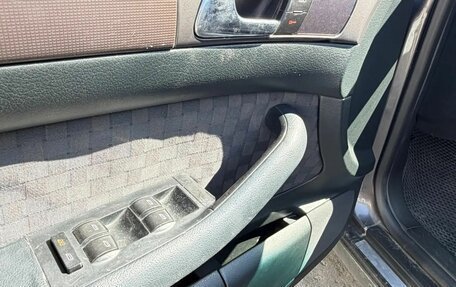 Audi A6, 2000 год, 650 000 рублей, 13 фотография