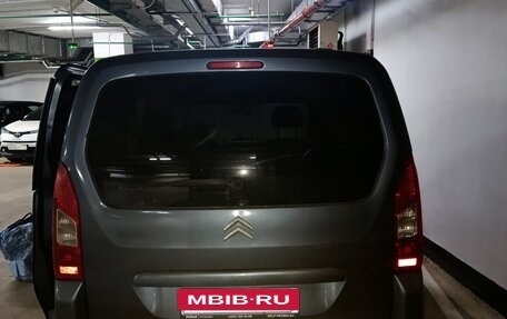 Citroen Berlingo II рестайлинг, 2010 год, 400 000 рублей, 2 фотография