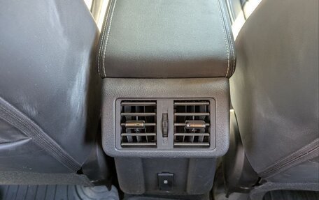 Mitsubishi Outlander III рестайлинг 3, 2022 год, 3 200 000 рублей, 13 фотография