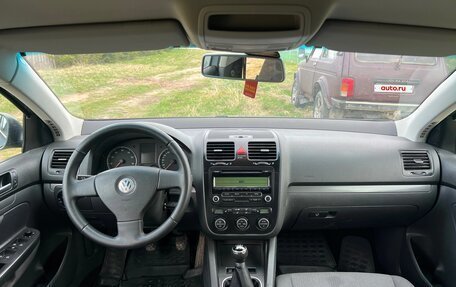 Volkswagen Jetta VI, 2009 год, 675 000 рублей, 3 фотография
