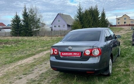 Volkswagen Jetta VI, 2009 год, 675 000 рублей, 4 фотография