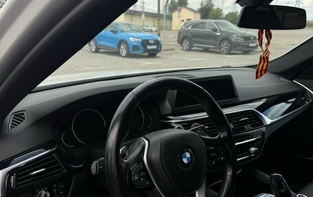 BMW 5 серия, 2018 год, 3 250 000 рублей, 11 фотография